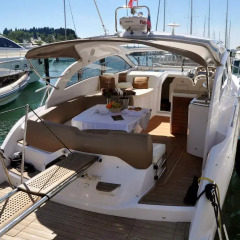 Отель Boat Madeleine