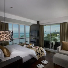 Отель A-One Pattaya Beach Resort 4* Номер Делюкс с различными типами кроватей фото 10