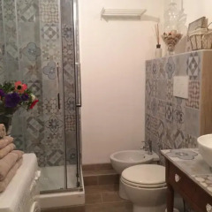 Отель Studio Chateau Франция, Ницца - отзывы, цены и фото номеров - забронировать отель Studio Chateau онлайн ванная фото 2