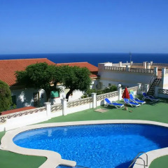 Отель Apartamentos Famara Испания, Льорет-де-Мар - отзывы, цены и фото номеров - забронировать отель Apartamentos Famara онлайн детские мероприятия