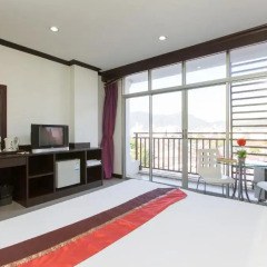 Отель Patong Buri 3* Улучшенный номер с различными типами кроватей фото 4