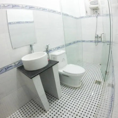 The Destination Hostel Кровать в общем номере с двухъярусной кроватью