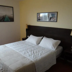 Отель Hôtel Orly Superior 2* Стандартный номер с различными типами кроватей фото 2