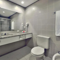 Hotel Deville Business Curitiba 3* Улучшенный номер с различными типами кроватей фото 3