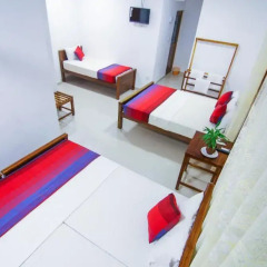Thilaka City Hotel 2* Номер Делюкс с различными типами кроватей фото 6