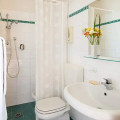 Hotel Fiorita 2* Номер категории Эконом с различными типами кроватей фото 10