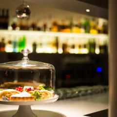 Design Hotel Tyrol Парчинес гостиничный бар