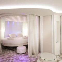 Seven Hotel Paris 4* Улучшенный люкс с различными типами кроватей фото 13
