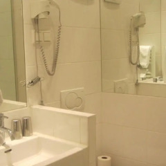 Hotel Wiener Kindl Вена ванная