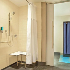Отель Aloft Chicago City Center ванная фото 2