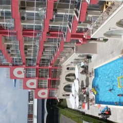 Rose Garden Omax Hotel Apartments бассейн