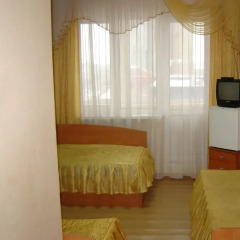Отель Биц 3* Кровать в общем номере фото 4
