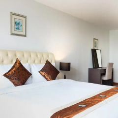 Отель Waterford Diamond Tower 3* Люкс повышенной комфортности фото 4