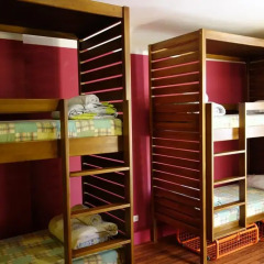 Naughty Squirrel Backpackers Hostel Кровать в общем номере с двухъярусной кроватью фото 4