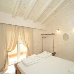 Отель Guesthouse Tianis 4* Люкс повышенной комфортности с различными типами кроватей фото 15