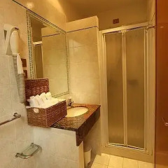 Hotel Alinari 3* Стандартный номер с различными типами кроватей фото 7