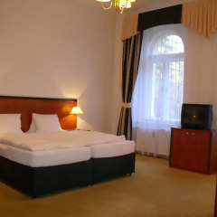 Отель Villa Gloria 2* Апартаменты с различными типами кроватей