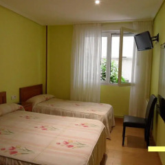 Отель Guest house A-Madrid Испания, Сантандер - отзывы, цены и фото номеров - забронировать отель Guest house A-Madrid онлайн детские мероприятия
