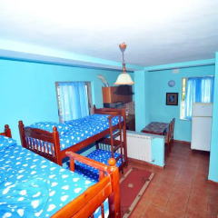 Pemaj Hostel Стандартный номер с двуспальной кроватью фото 3