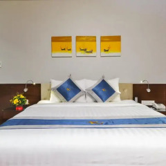 Central Palace Hotel 3* Полулюкс с различными типами кроватей фото 4