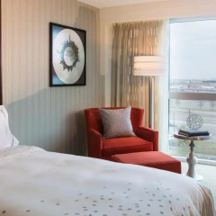 Отель Renaissance Newark Airport Hotel США, Элизабет - отзывы, цены и фото номеров - забронировать отель Renaissance Newark Airport Hotel онлайн комната для гостей фото 3