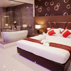 Отель 101 Holiday Suites 4* Люкс фото 3