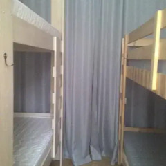 Alaska Hostel Кровать в общем номере с двухъярусной кроватью фото 12