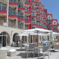Rose Garden Omax Hotel Apartments бассейн фото 2