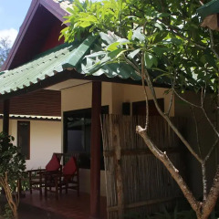 Отель Golden Bay Cottage 3* Бунгало Делюкс с различными типами кроватей фото 19