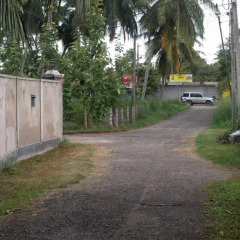Отель Chelli Homestay парковка