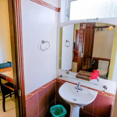 Amigo Hotel 2* Улучшенный номер с различными типами кроватей фото 9