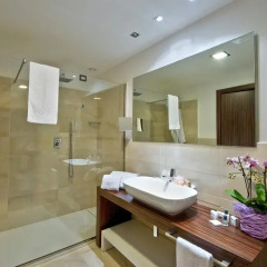 Отель I Monasteri Golf Resort 5* Улучшенный номер фото 6