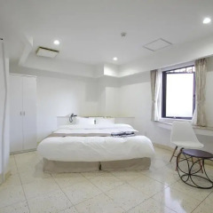 Hotel Imalle Yokohama Isezakicho - Hostel Улучшенный номер с различными типами кроватей фото 5