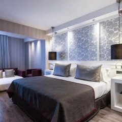 Отель Catalonia Barcelona Plaza 4* Улучшенный номер с различными типами кроватей