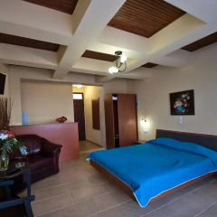Апартаменты Seydnaya Apartments & Studios комната для гостей