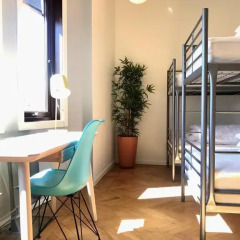 Отель Marken Guesthouse Кровать в женском общем номере фото 9