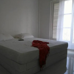 Отель White Villa Ambalangoda 2* Улучшенные апартаменты с различными типами кроватей фото 4