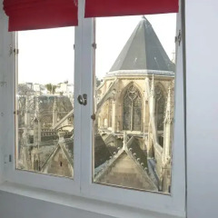 Отель St Jacques Notre Dame