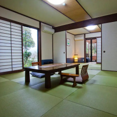 Yufuin Sanso Waremokou Hotel Хидзи спа