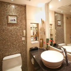 Отель China Mayors Plaza 4* Номер Бизнес с различными типами кроватей фото 4