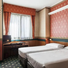 Hotel Des Etrangers 3* Стандартный номер с двуспальной кроватью