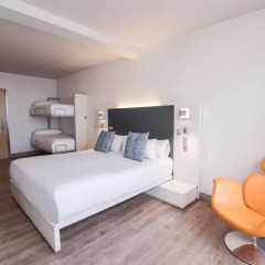 Отель Petit Palace Sevilla Canalejas Испания, Севилья - отзывы, цены и фото номеров - забронировать отель Petit Palace Sevilla Canalejas онлайн комната для гостей фото 3