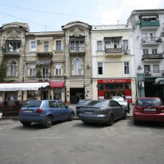 Апартаменты OdessaApts Apartments парковка