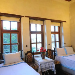 Born Hotel Old House Стандартный номер фото 3