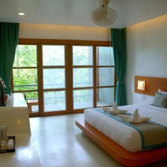 Отель Montalay Beach Resort Koh Tao 3* Улучшенный номер с различными типами кроватей фото 2