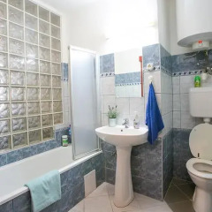 Friends Hostel and Apartments Budapest Апартаменты с различными типами кроватей фото 8