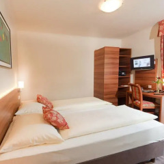 Hotel Astoria 3* Стандартный номер фото 7