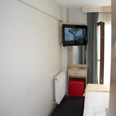 Hotel Melita 3* Стандартный номер с двуспальной кроватью фото 10