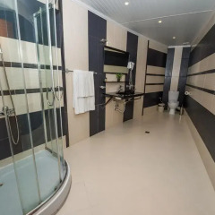 Family Hotel Gallery ванная