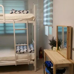 Отель Stay Now Guest House Hongdae Стандартный номер с различными типами кроватей фото 10